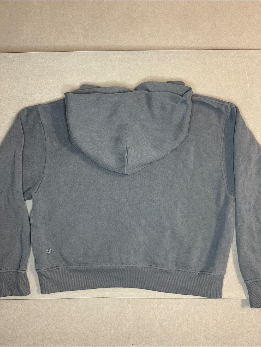 Lululemon Scuba Slate Grey Cropped Hoodie - XS